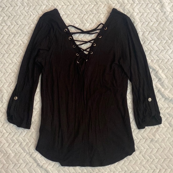 A’gaci Black Lace Up Top❤️ - Picture 3 of 3